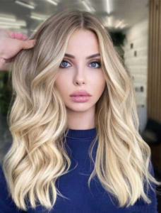 image_2023-02-23_130217714-228x300 رنگ مو سال ۱۴۰۲ چه رنگی است؟